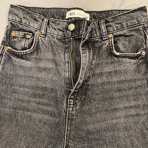 Zara jeans